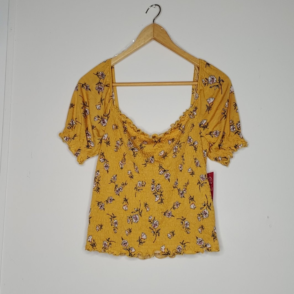 NWT! Heart&Hips Off Shoulder Tube Top Size: L